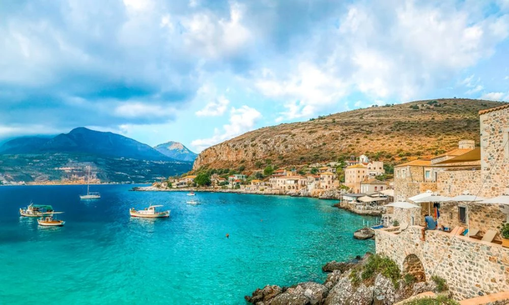 Μάνη: Οι 3 κορυφαίες μυστικές τοποθεσίες για μπάνιο